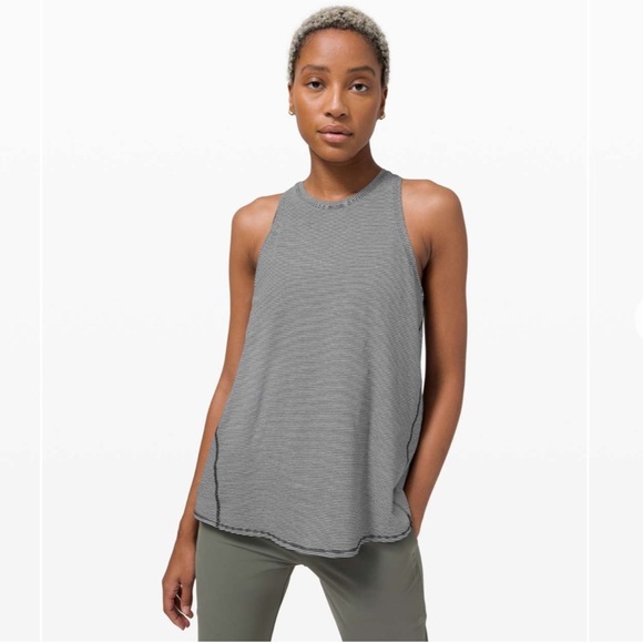 Lululemon All Tied Up Tank in Grey/White Stripes Size S - Picture 1 of 11